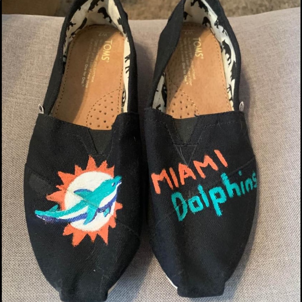 Woman’s Custom Painted Miami Dolphins Tom’s
